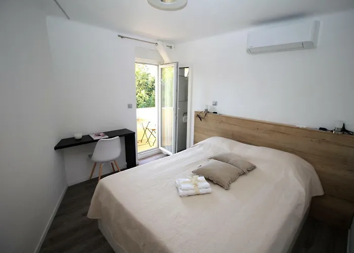 Central Beach Apartment Split