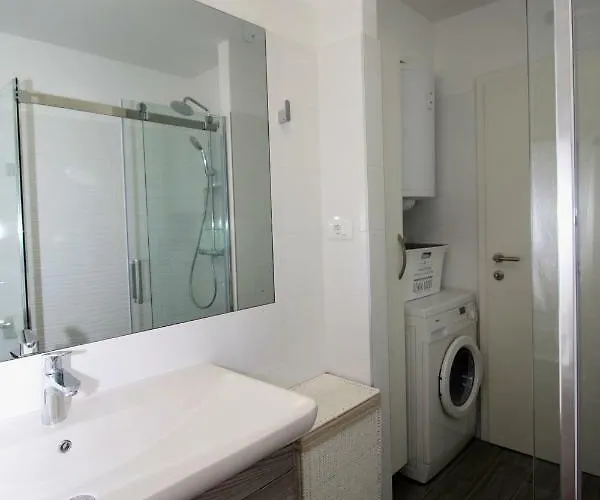 Central Beach Apartment Apartamento Split