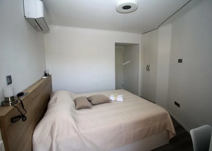 Central Beach Apartment