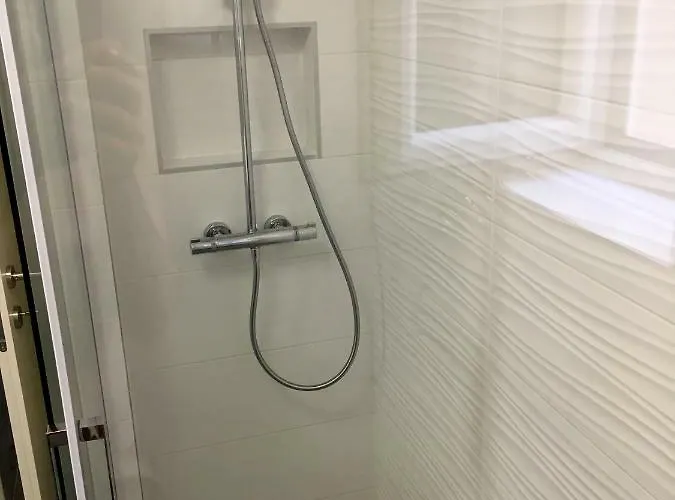 Central Beach Apartment *