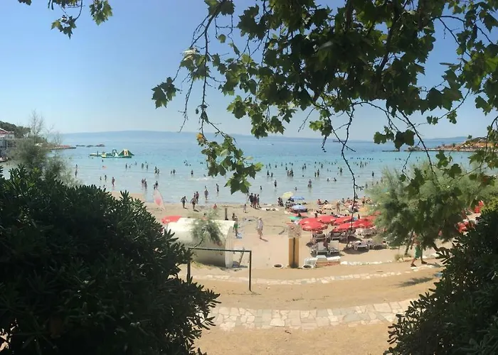 Central Beach Apartment Split